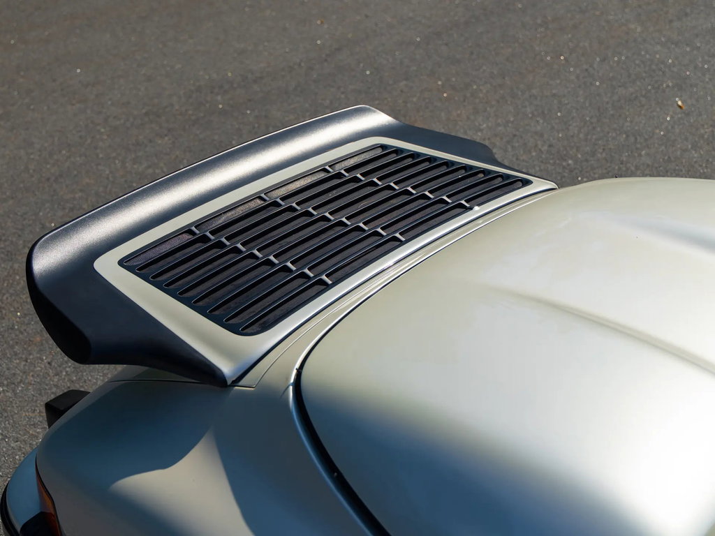Porsche 911 Carrera 3.2 Speedster