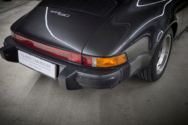 Porsche 911 SC (US)