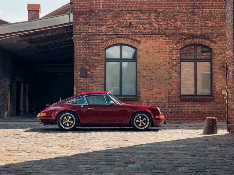 Porsche 911 Reimagined by Singer