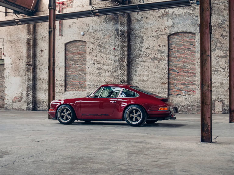 Porsche 911 Reimagined by Singer