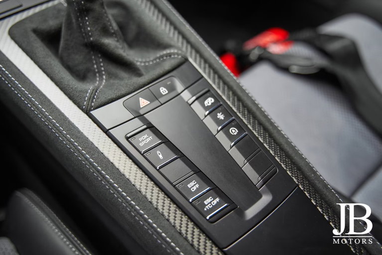 Porsche 718 Cayman GT4 RS