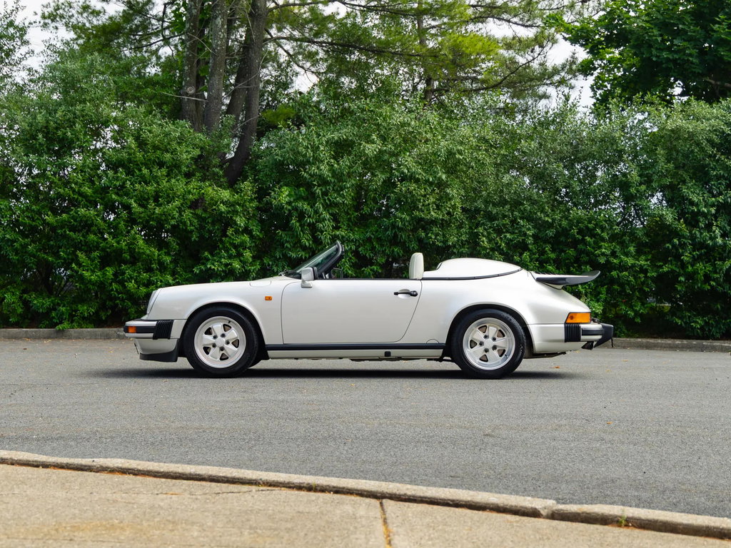 Porsche 911 Carrera 3.2 Speedster