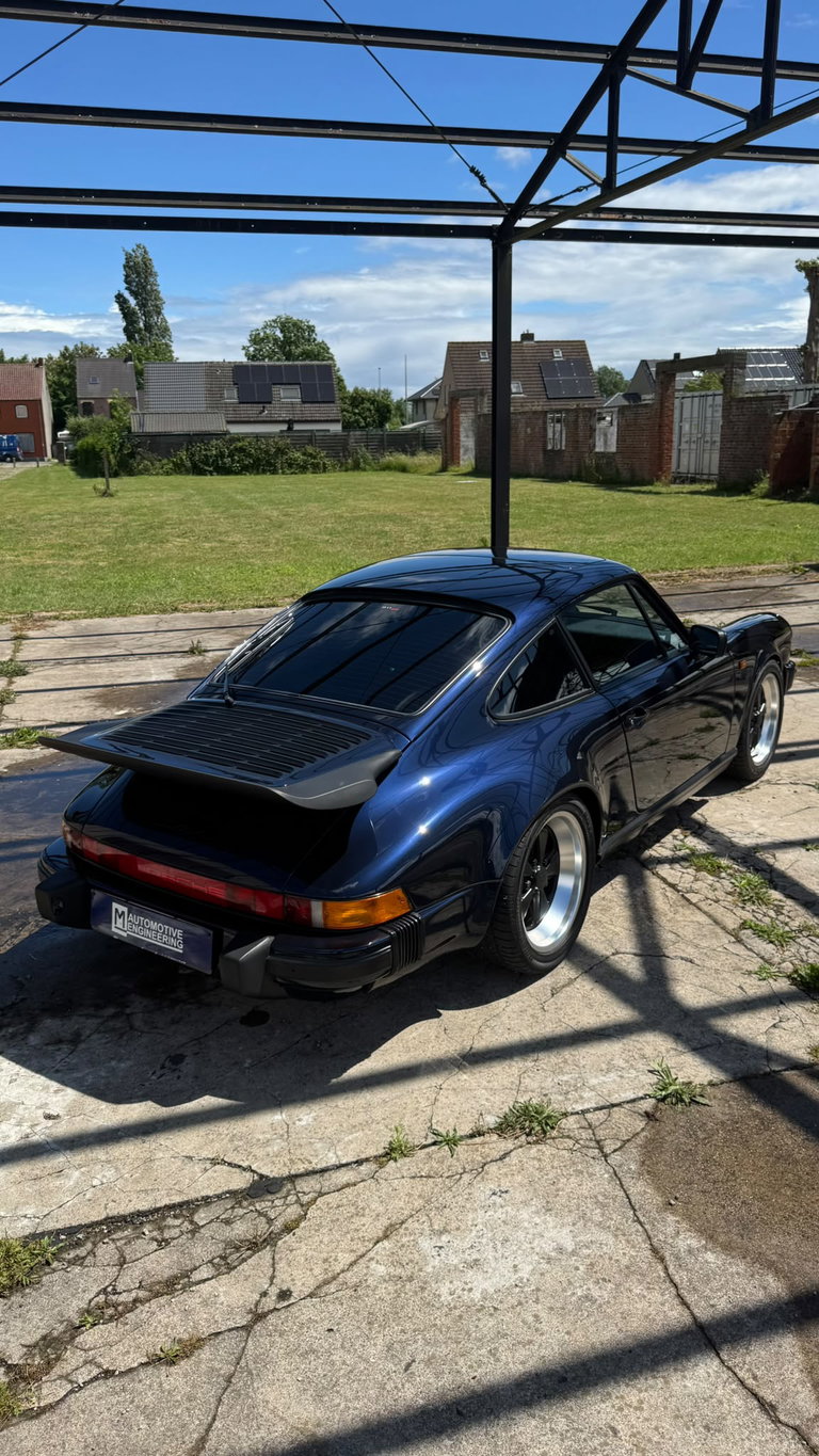 Porsche 911 Carrera 3.2