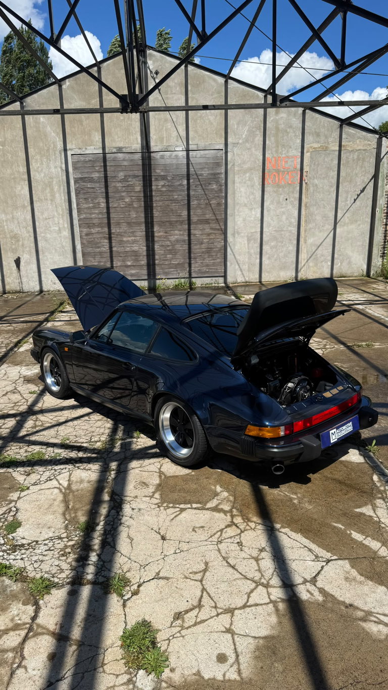 Porsche 911 Carrera 3.2