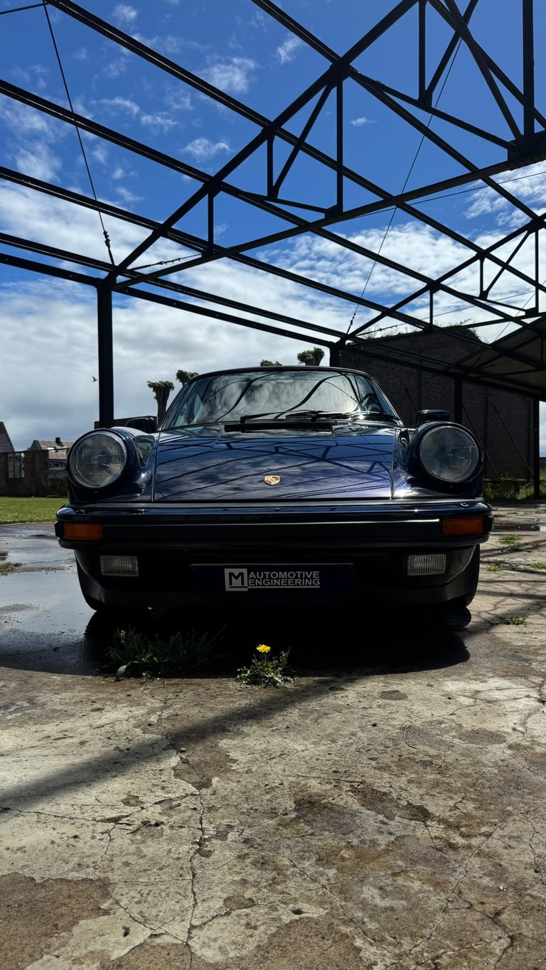 Porsche 911 Carrera 3.2