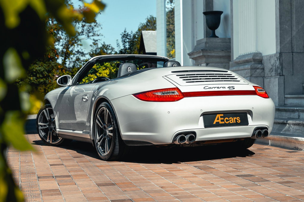 Porsche 997.2 Carrera 4S