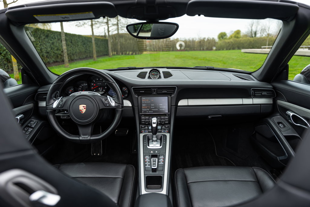 Porsche 991 Carrera 4