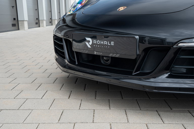 Porsche 991 Carrera 4 GTS
