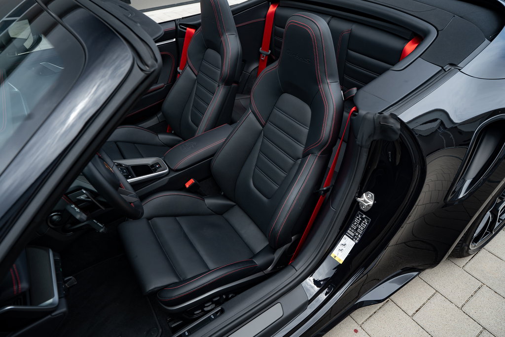 Porsche 992 Turbo S