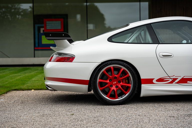Porsche 996.2 GT3 RS