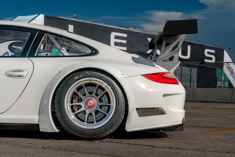 Porsche 997.2 GT3 R