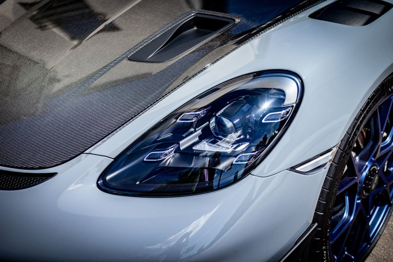 Porsche 718 Spyder RS