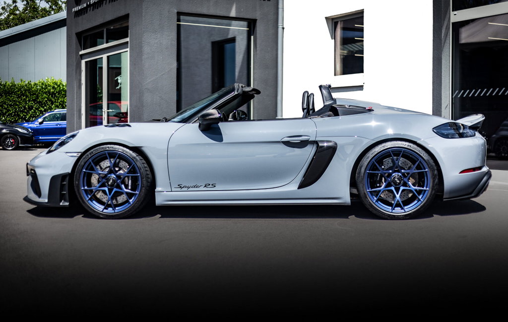 Porsche 718 Spyder RS