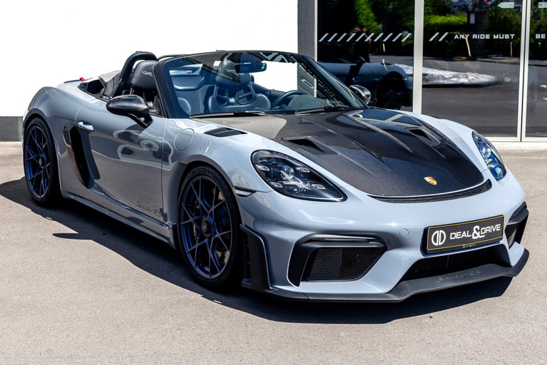 Porsche 718 Spyder RS