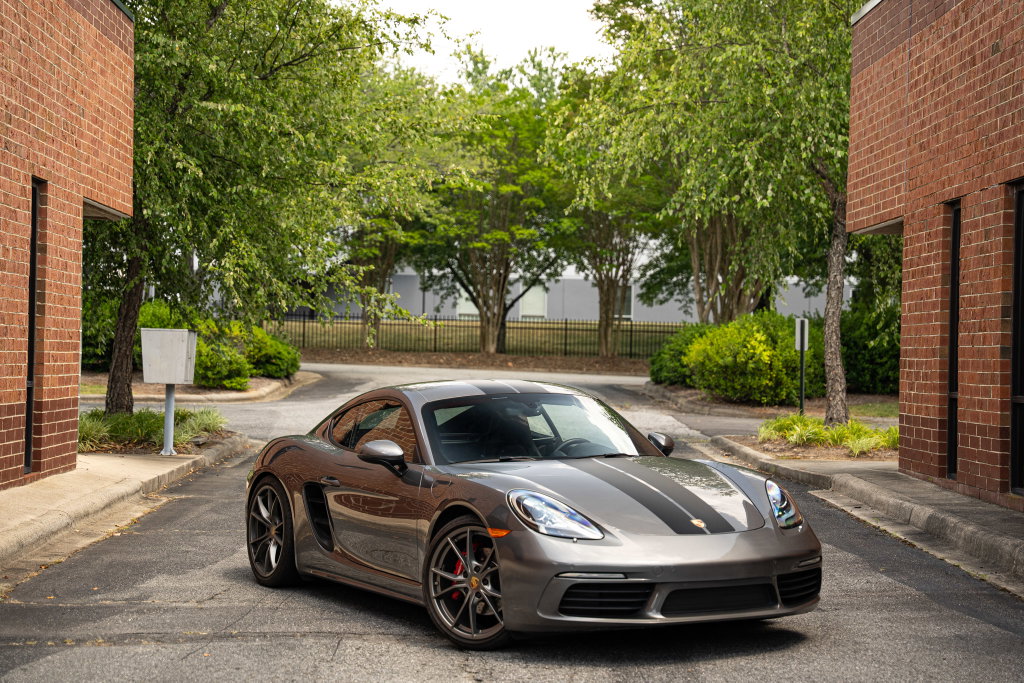 Porsche 718 Cayman S