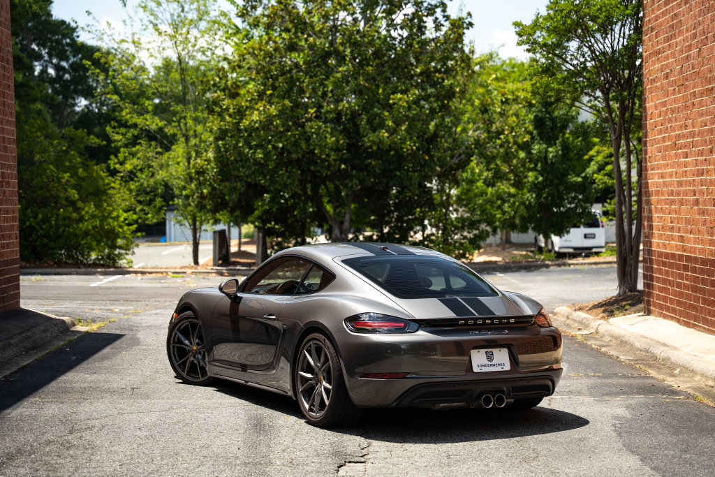 Porsche 718 Cayman S