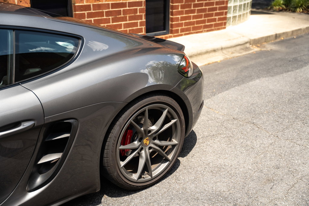Porsche 718 Cayman S
