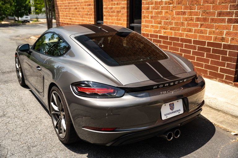 Porsche 718 Cayman S