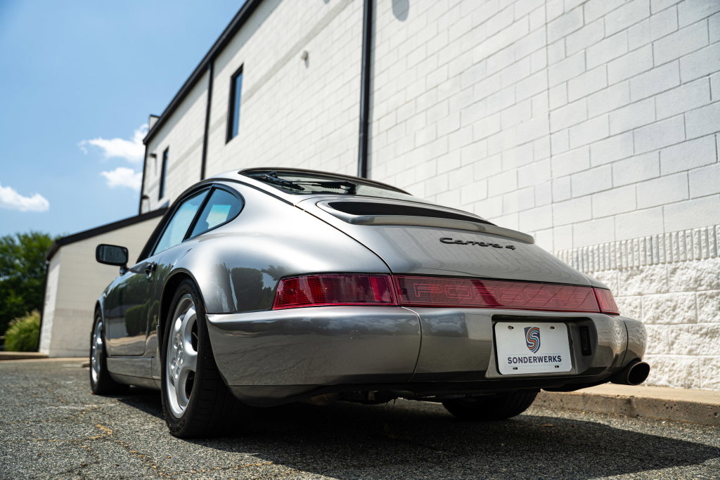 Porsche 964 Carrera 4