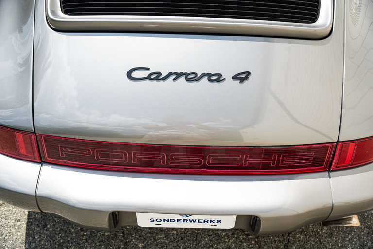 Porsche 964 Carrera 4