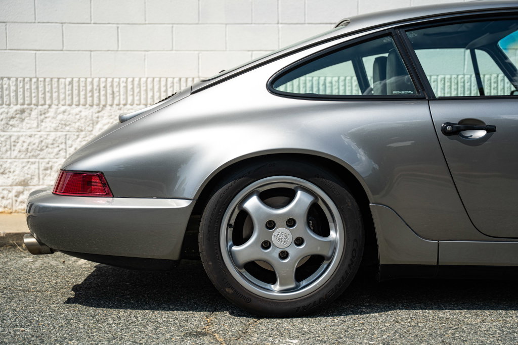 Porsche 964 Carrera 4