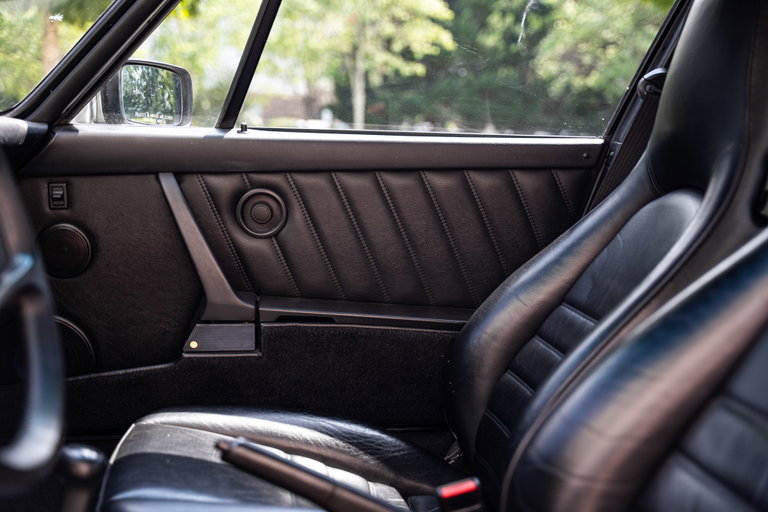 Porsche 964 Carrera 4
