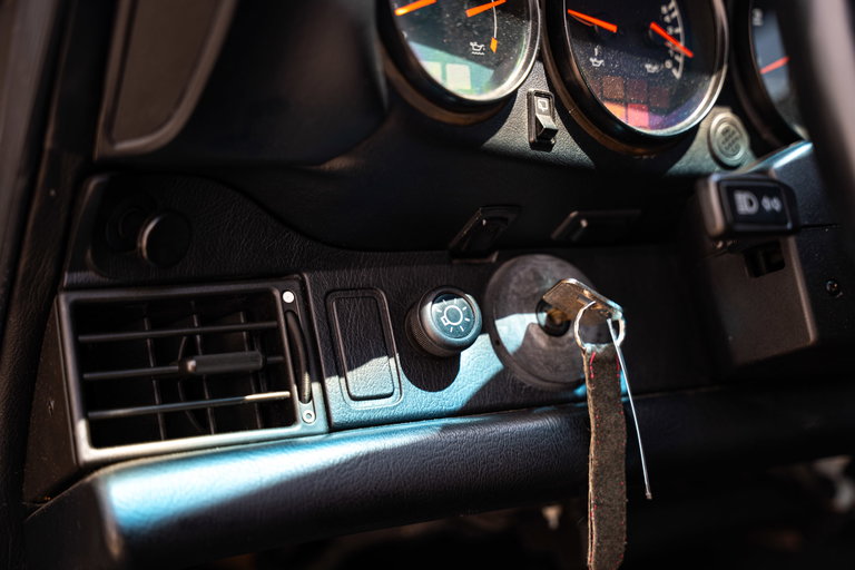 Porsche 964 Carrera 4