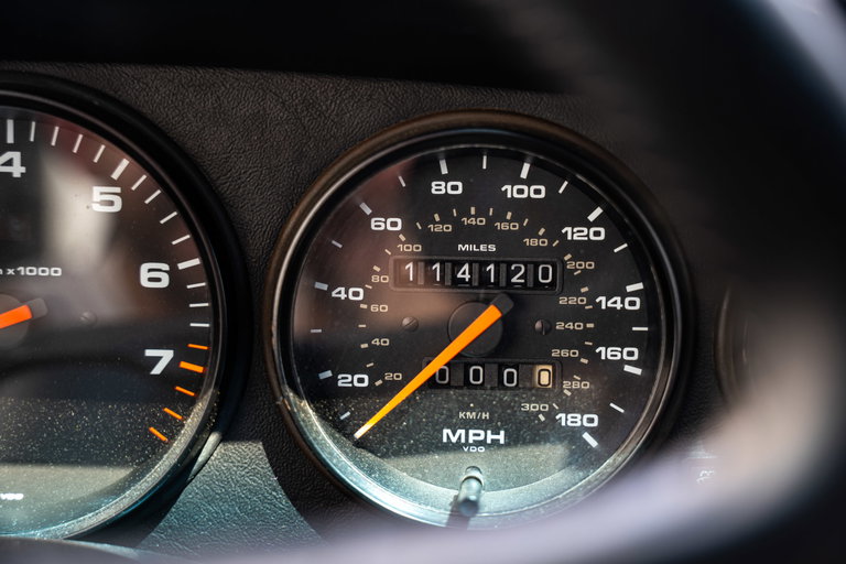 Porsche 964 Carrera 4