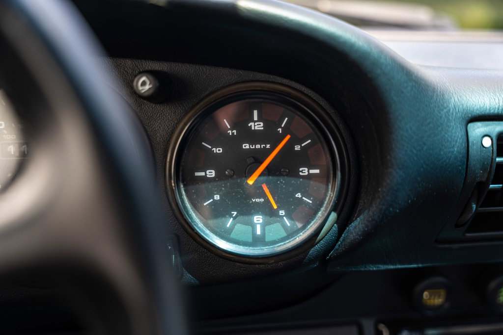 Porsche 964 Carrera 4