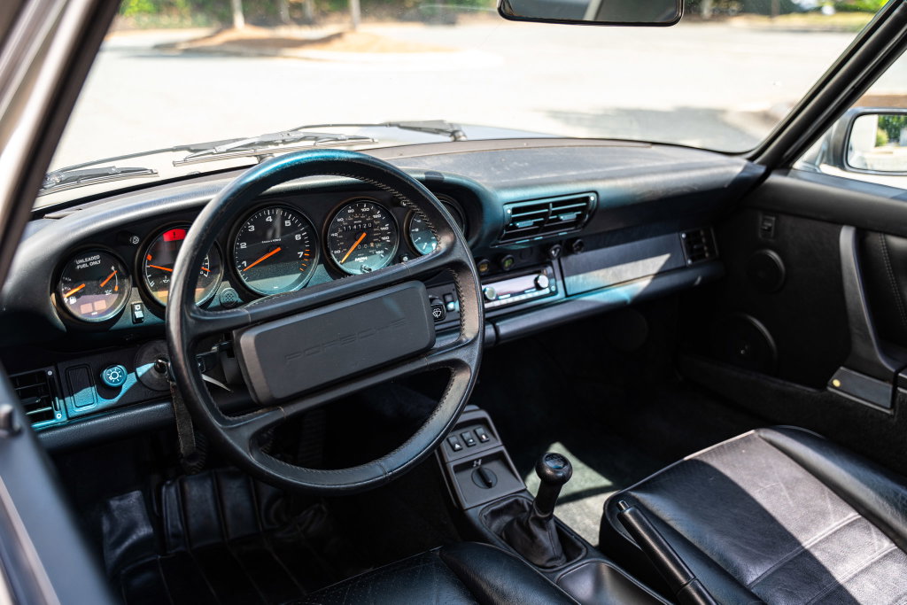 Porsche 964 Carrera 4