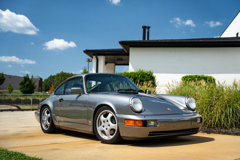 Porsche 964 Carrera 4