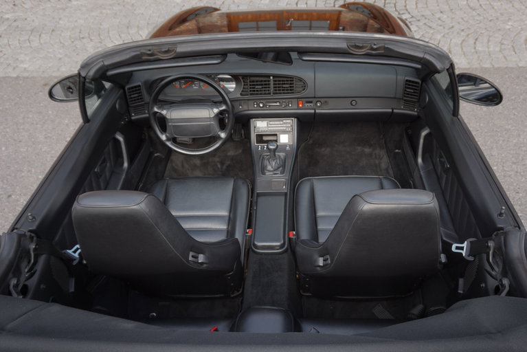 Porsche 968