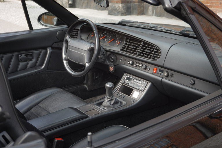 Porsche 968