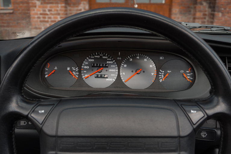Porsche 968
