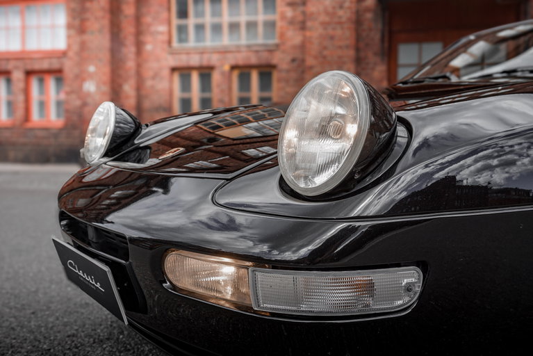 Porsche 968