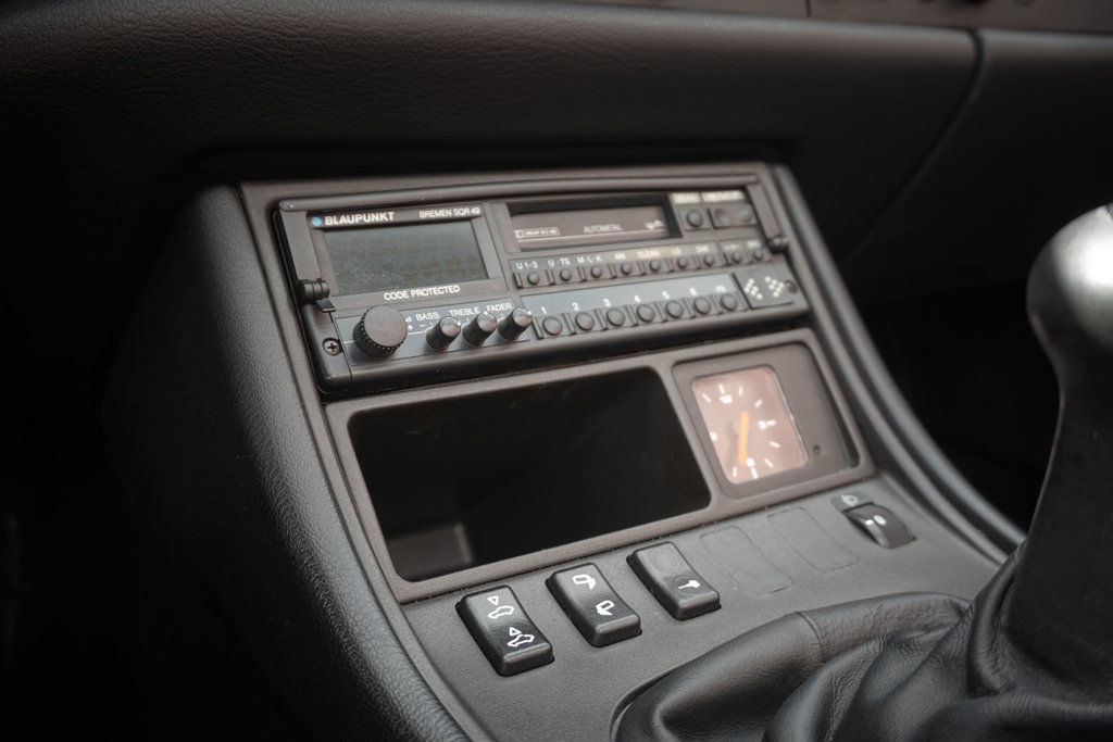 Porsche 968