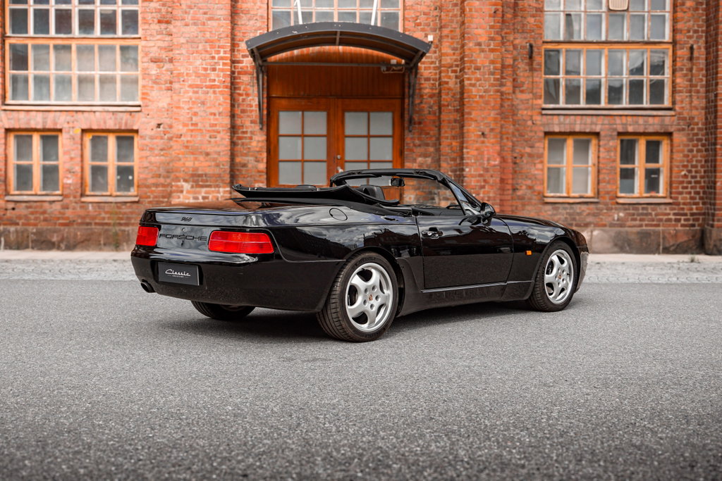 Porsche 968
