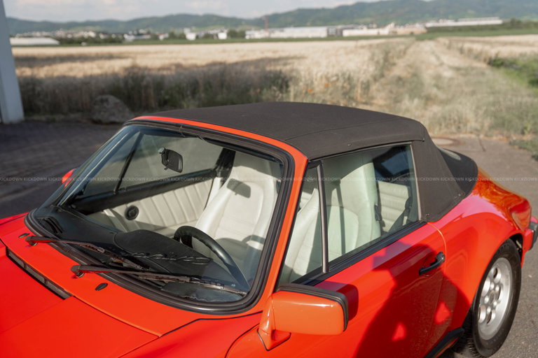 Porsche 911 Carrera 3.2