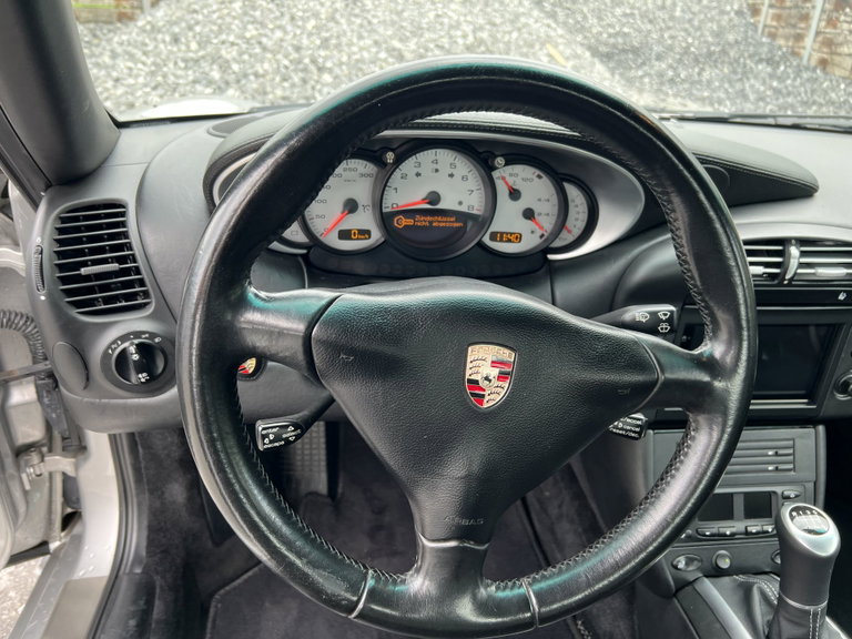 Porsche 996.2 Carrera 4S