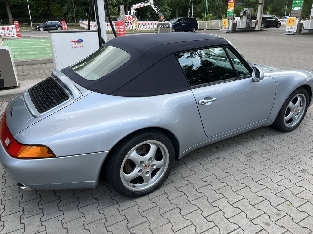 Porsche 993 Carrera