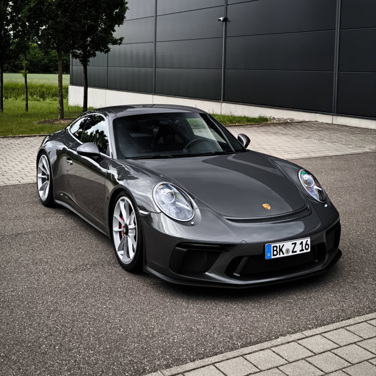 Porsche 991.2 GT3 Touring