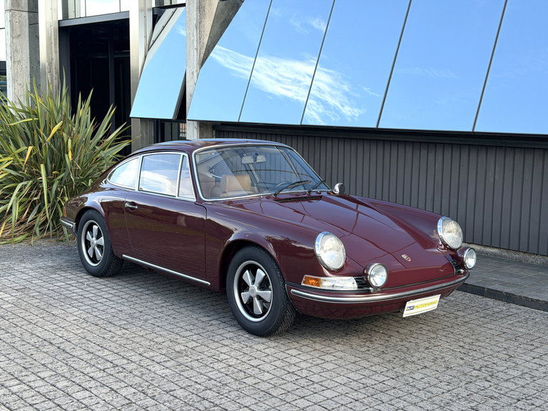 Porsche 911 T
