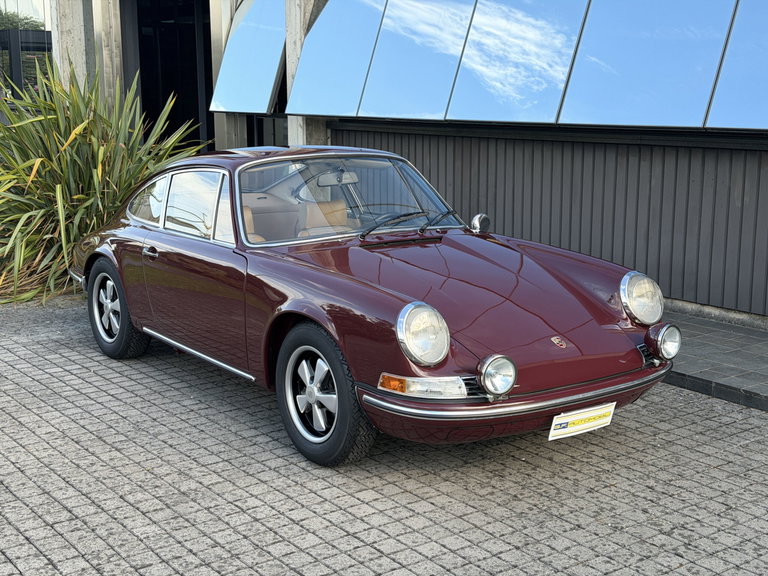 Porsche 911 T