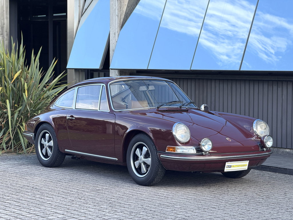 Porsche 911 T