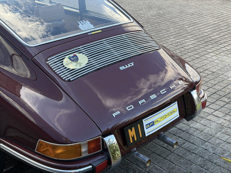 Porsche 911 T