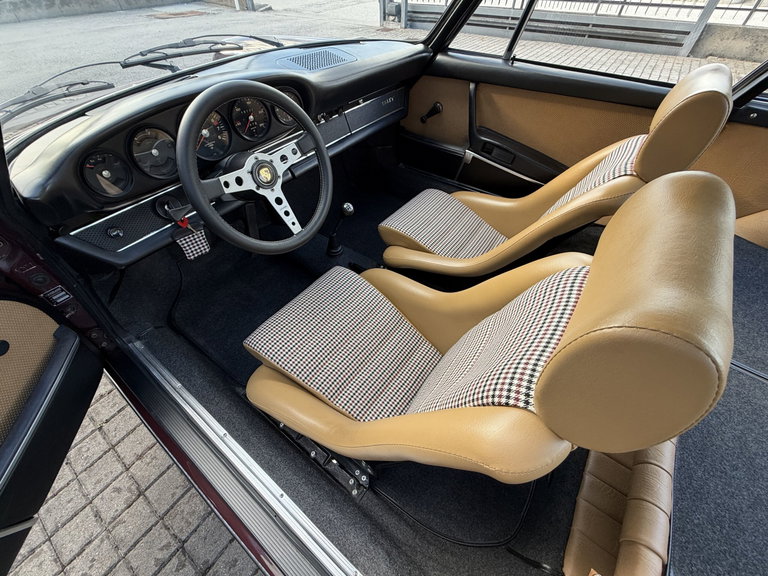 Porsche 911 T