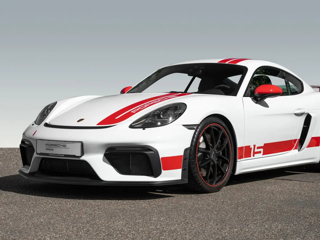 Porsche 718 Cayman GT4