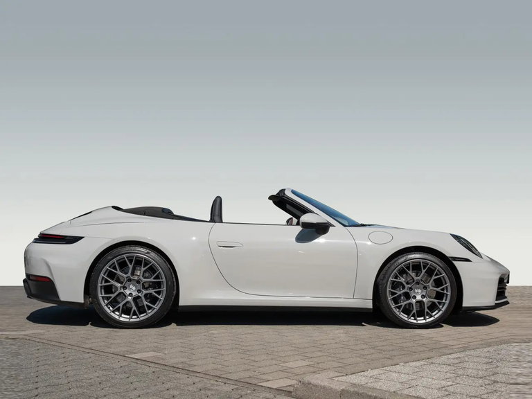 Porsche 992.2 Carrera