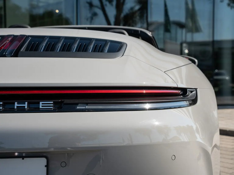 Porsche 992.2 Carrera