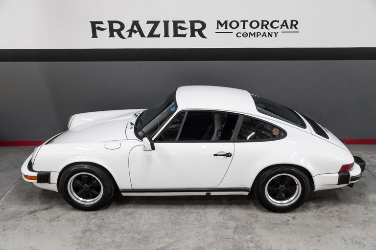 Porsche 911 Carrera 3.2 (US)